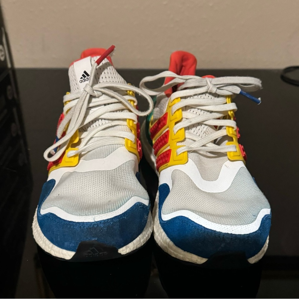 Mens Adidas Ultraboost DNA x Lego Colors Running Shoe FZ3983 Size 6.5